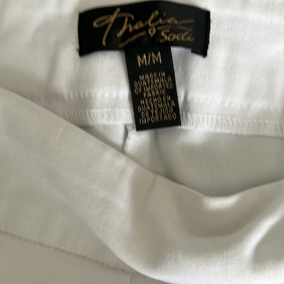 Thalia Sodi Women’s Medium Pants EUC - Picture 7 of 9